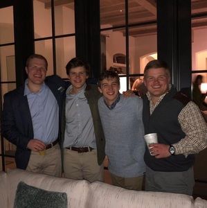 Meet your Posher, Robert